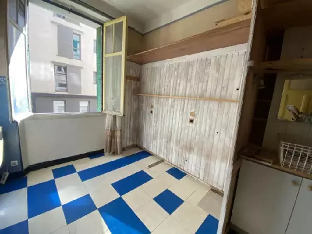 Achat appartement à vendre 3 pièces 58 m² - Marseille 8ème arrondissement
