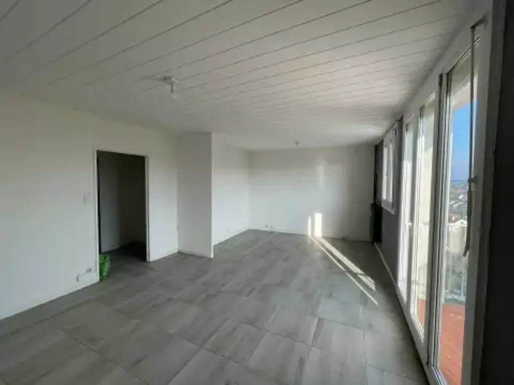 Achat appartement à vendre 4 pièces 66 m² - Montbéliard