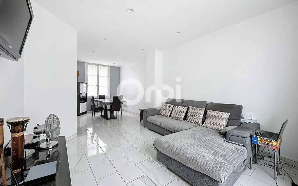 Achat maison à vendre 4 chambres 103 m² - Creil