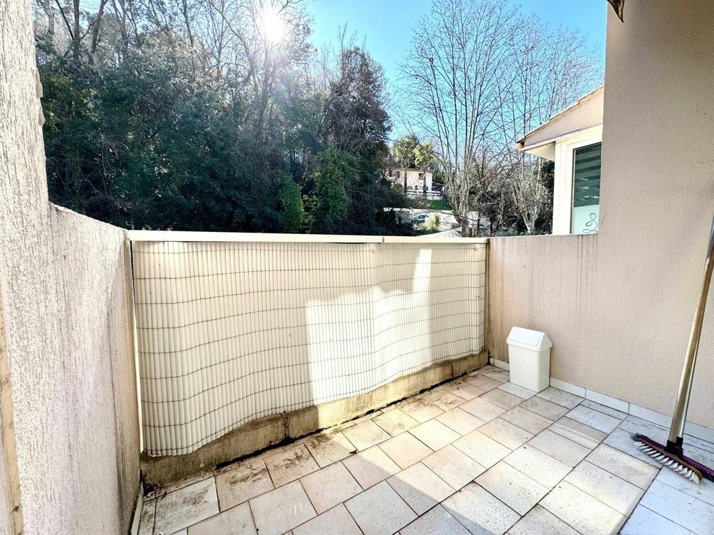 Achat appartement à vendre 2 pièces 30 m² - Cagnes-sur-Mer