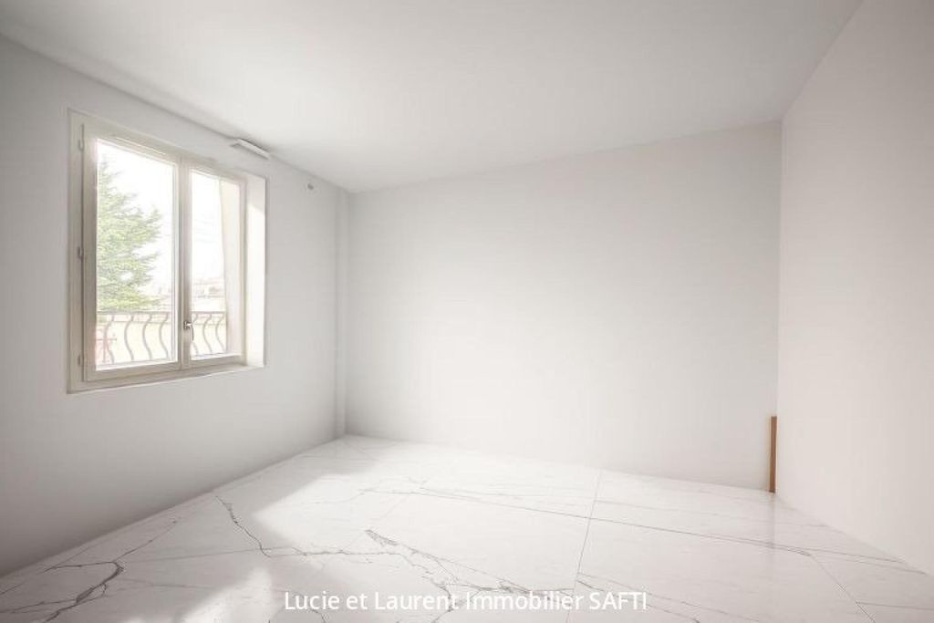 Achat maison à vendre 4 chambres 110 m² - Vitry-sur-Seine