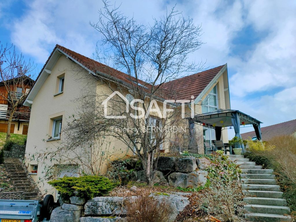 Achat maison à vendre 4 chambres 147 m² - Villers-le-Lac