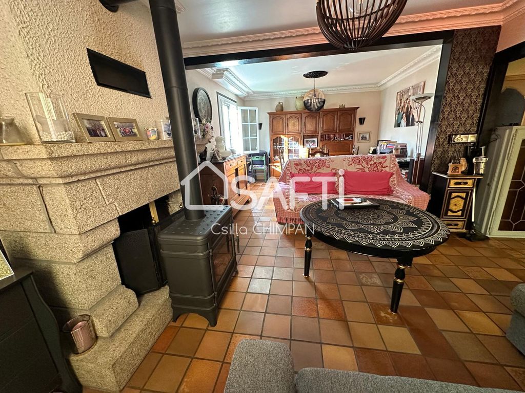 Achat maison à vendre 3 chambres 102 m² - Saint-Adrien