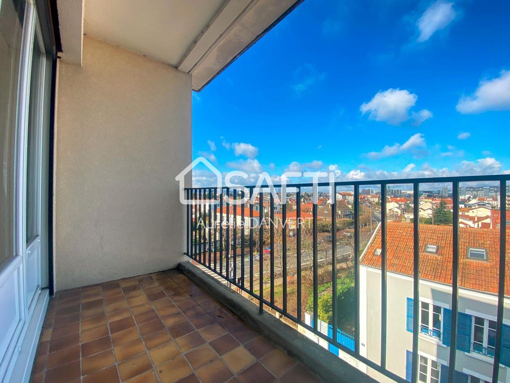 Achat appartement à vendre 3 pièces 74 m² - Rueil-Malmaison