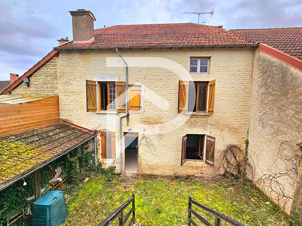 Achat maison à vendre 5 chambres 149 m² - Cunfin