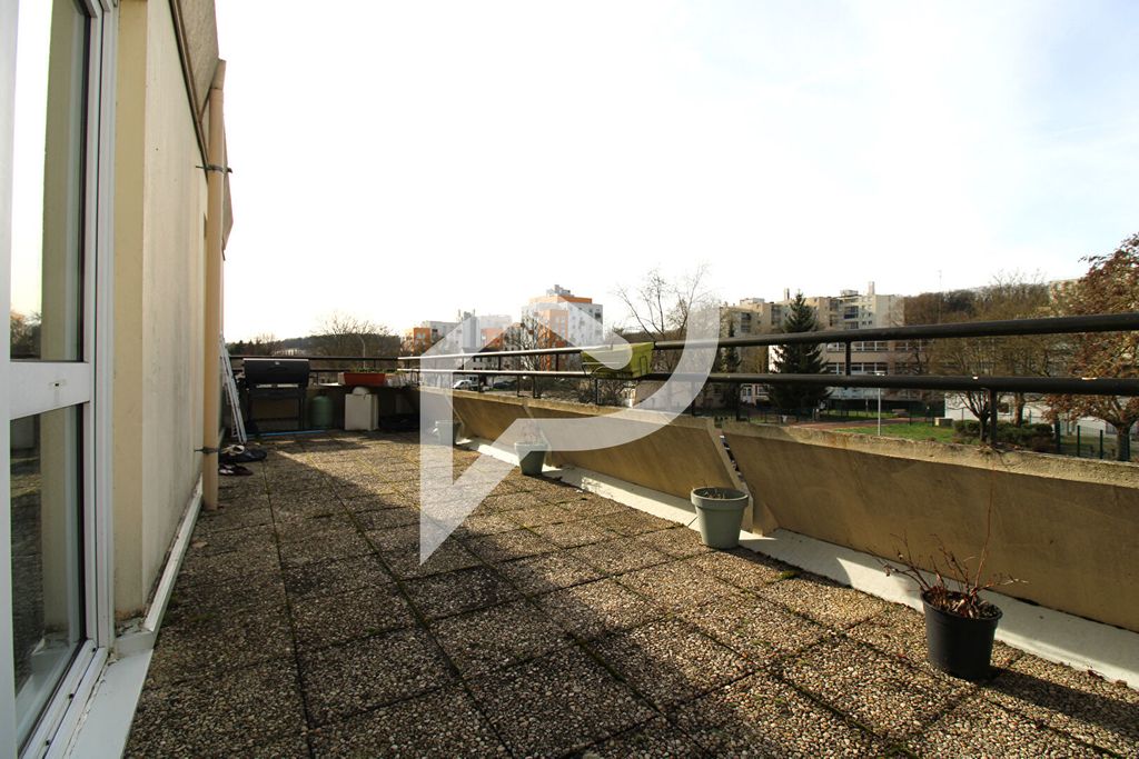 Achat appartement à vendre 5 pièces 95 m² - Nogent-sur-Oise