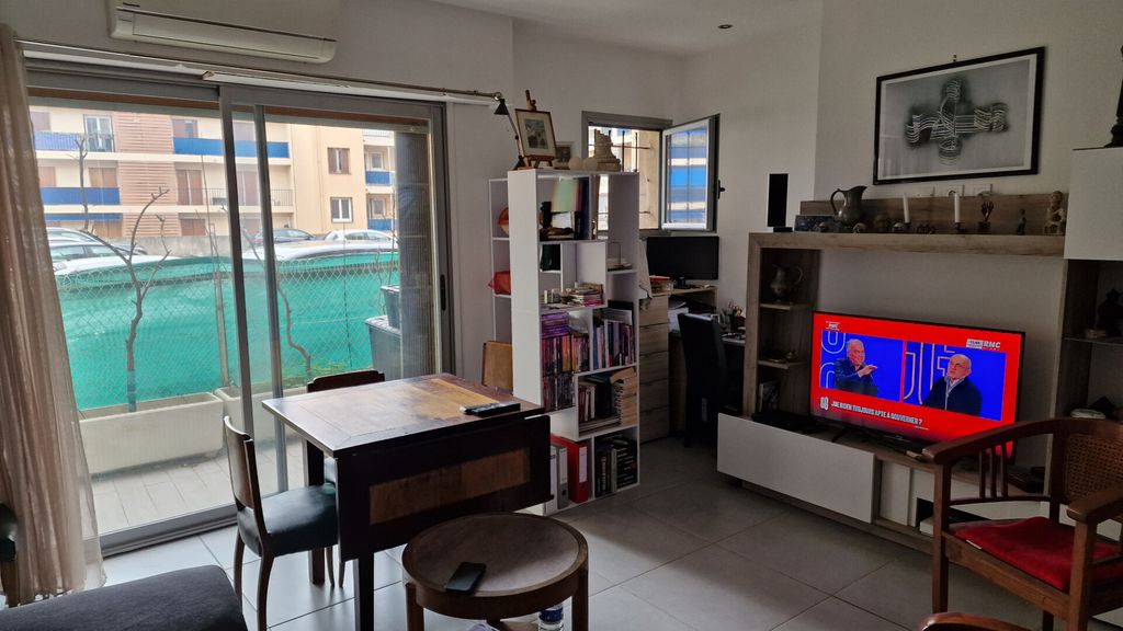 Achat appartement à vendre 2 pièces 47 m² - Vallauris