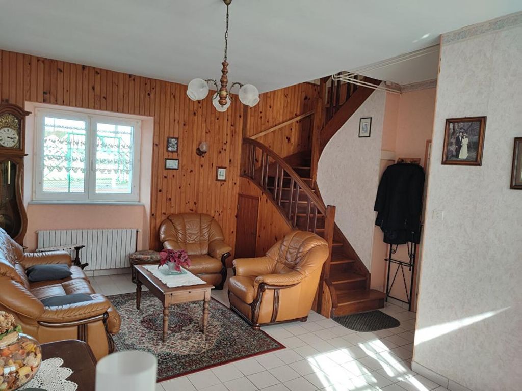 Achat maison à vendre 7 chambres 200 m² - Allineuc