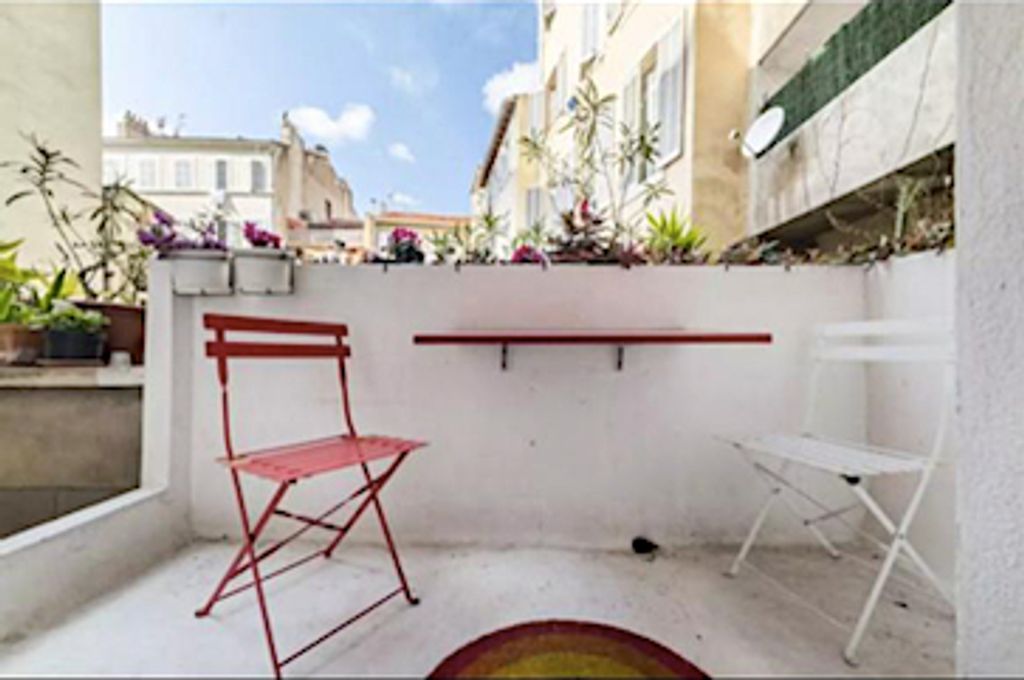 Achat appartement à vendre 3 pièces 80 m² - Marseille 1er arrondissement