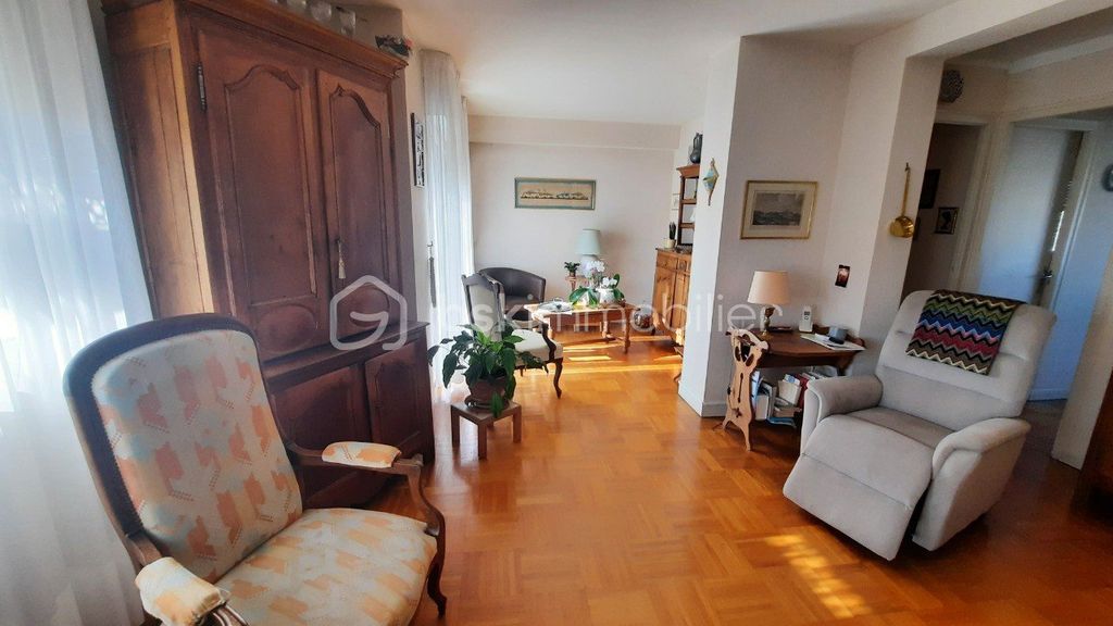 Achat appartement à vendre 5 pièces 77 m² - Reims