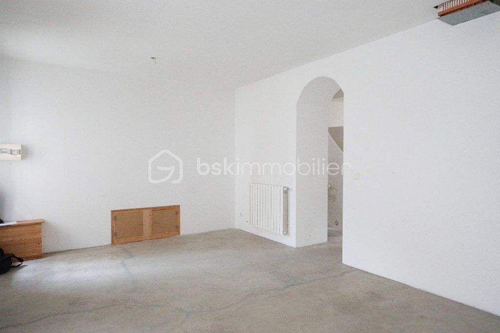 Achat maison à vendre 4 chambres 225 m² - Puisserguier