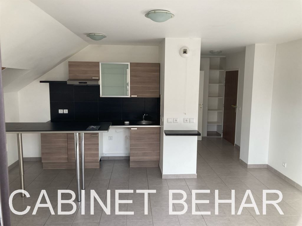 Achat studio à vendre 28 m² - Ferrières-en-Brie