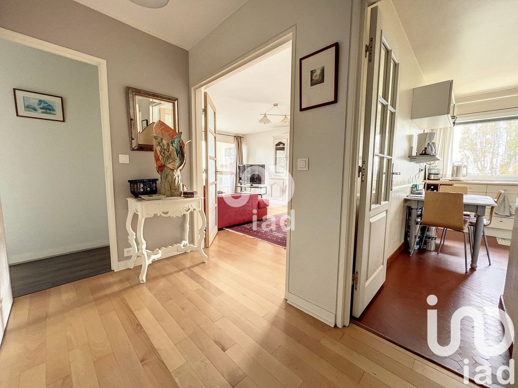 Achat appartement à vendre 3 pièces 74 m² - Vélizy-Villacoublay