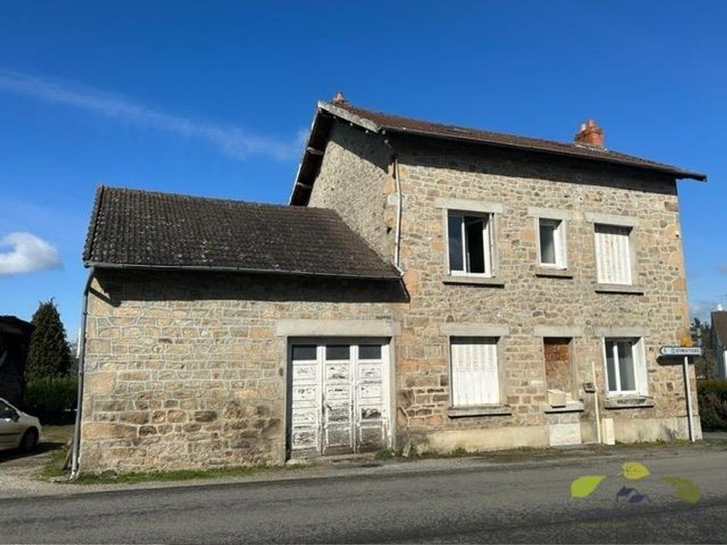 Achat maison à vendre 5 chambres 180 m² - Saint-Amand-le-Petit