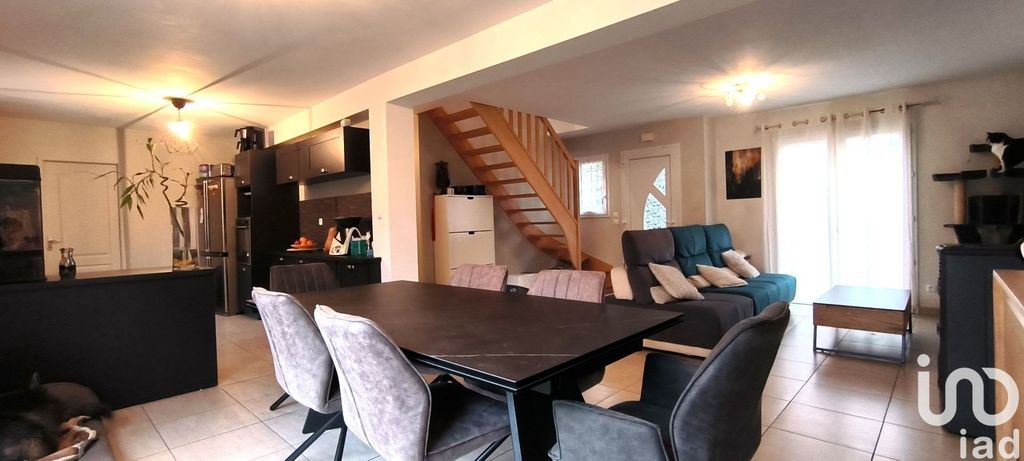 Achat maison à vendre 4 chambres 123 m² - Urvillers