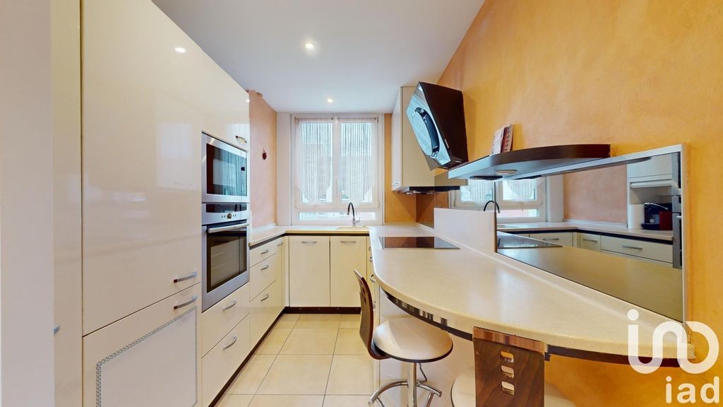 Achat appartement à vendre 4 pièces 81 m² - Villeurbanne