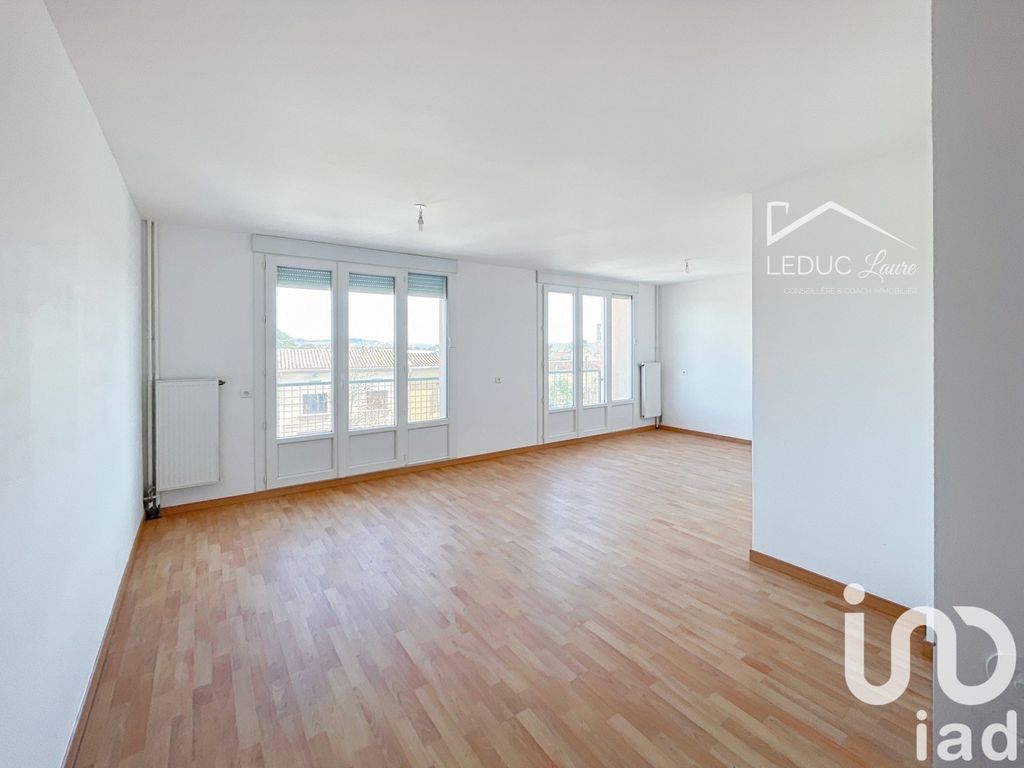 Achat appartement à vendre 3 pièces 65 m² - Pont-Saint-Esprit