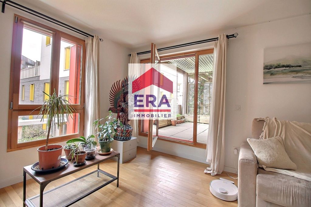 Achat appartement à vendre 2 pièces 45 m² - Saint-Ouen
