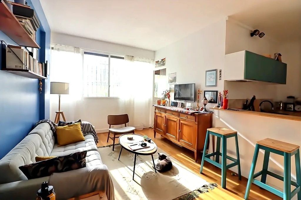 Achat appartement à vendre 2 pièces 32 m² - Paris 20ème arrondissement