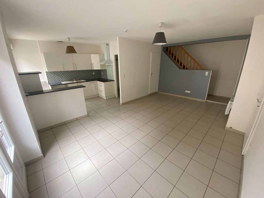 Achat maison à vendre 3 chambres 80 m² - Yvrac