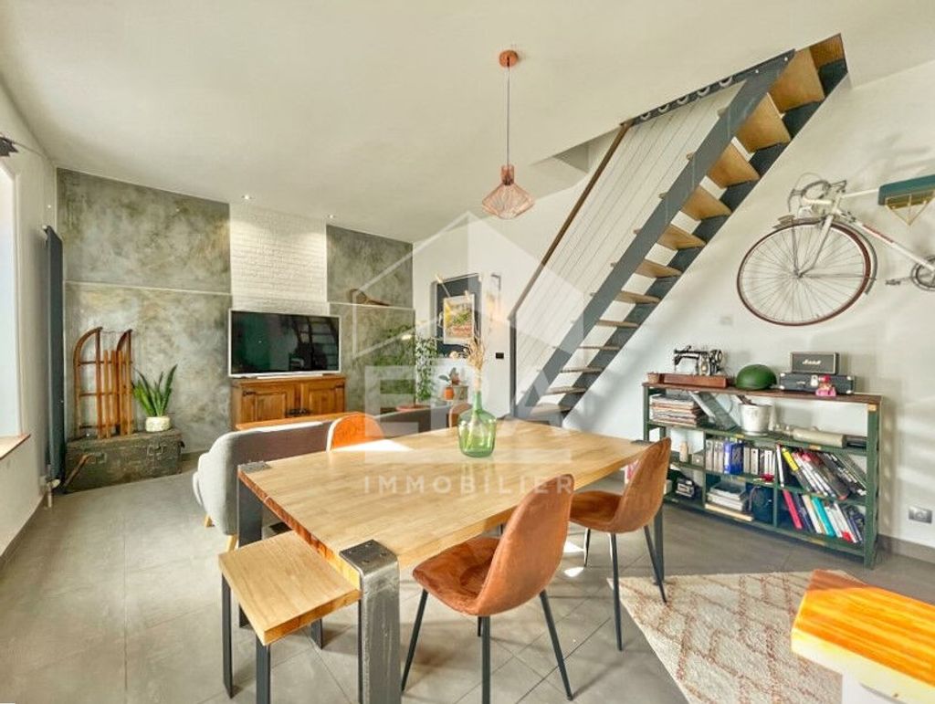 Achat appartement à vendre 2 pièces 63 m² - Lyon 5ème arrondissement