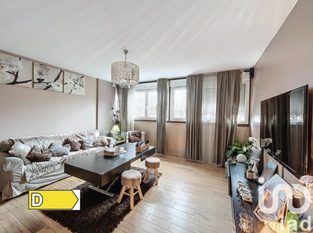 Achat appartement à vendre 3 pièces 67 m² - Noisy-le-Sec