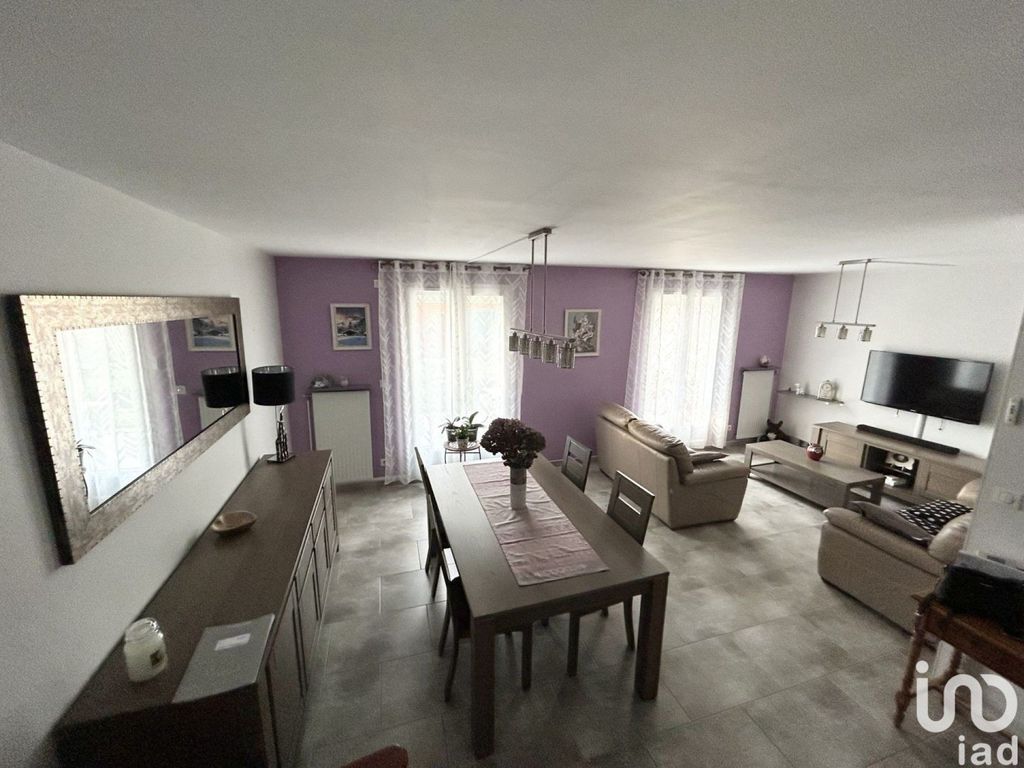 Achat maison à vendre 3 chambres 88 m² - Lieusaint