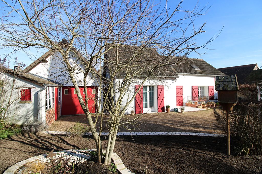 Achat maison à vendre 3 chambres 123 m² - Saint-Gervais-la-Forêt