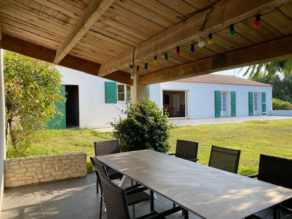 Achat maison à vendre 4 chambres 145 m² - Saint-Hilaire-la-Forêt