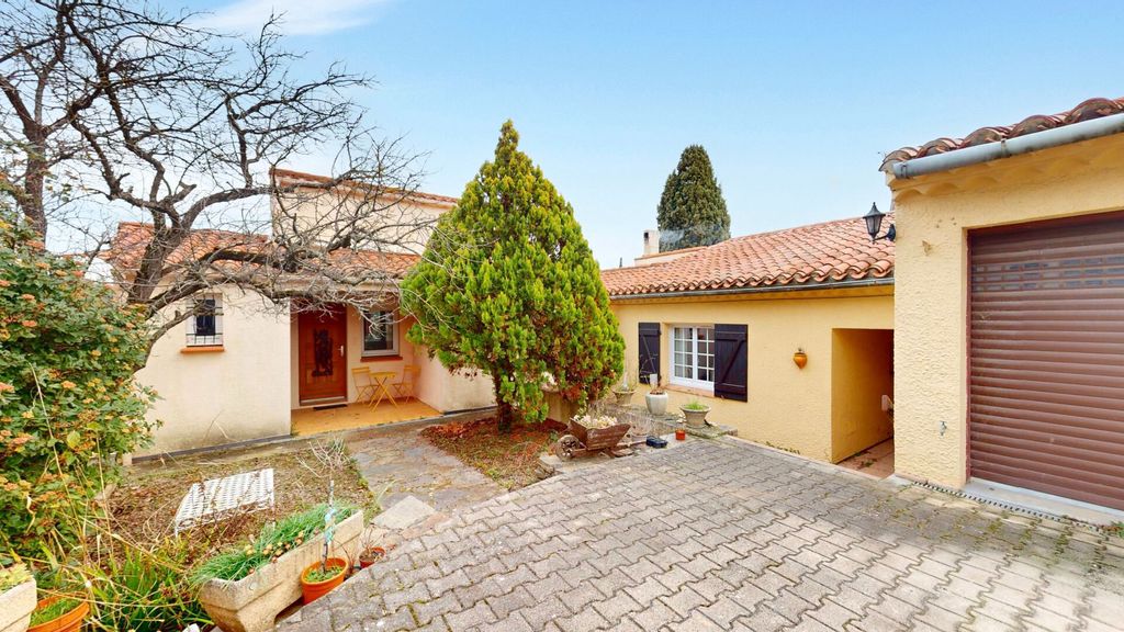 Achat maison à vendre 3 chambres 170 m² - Carcassonne