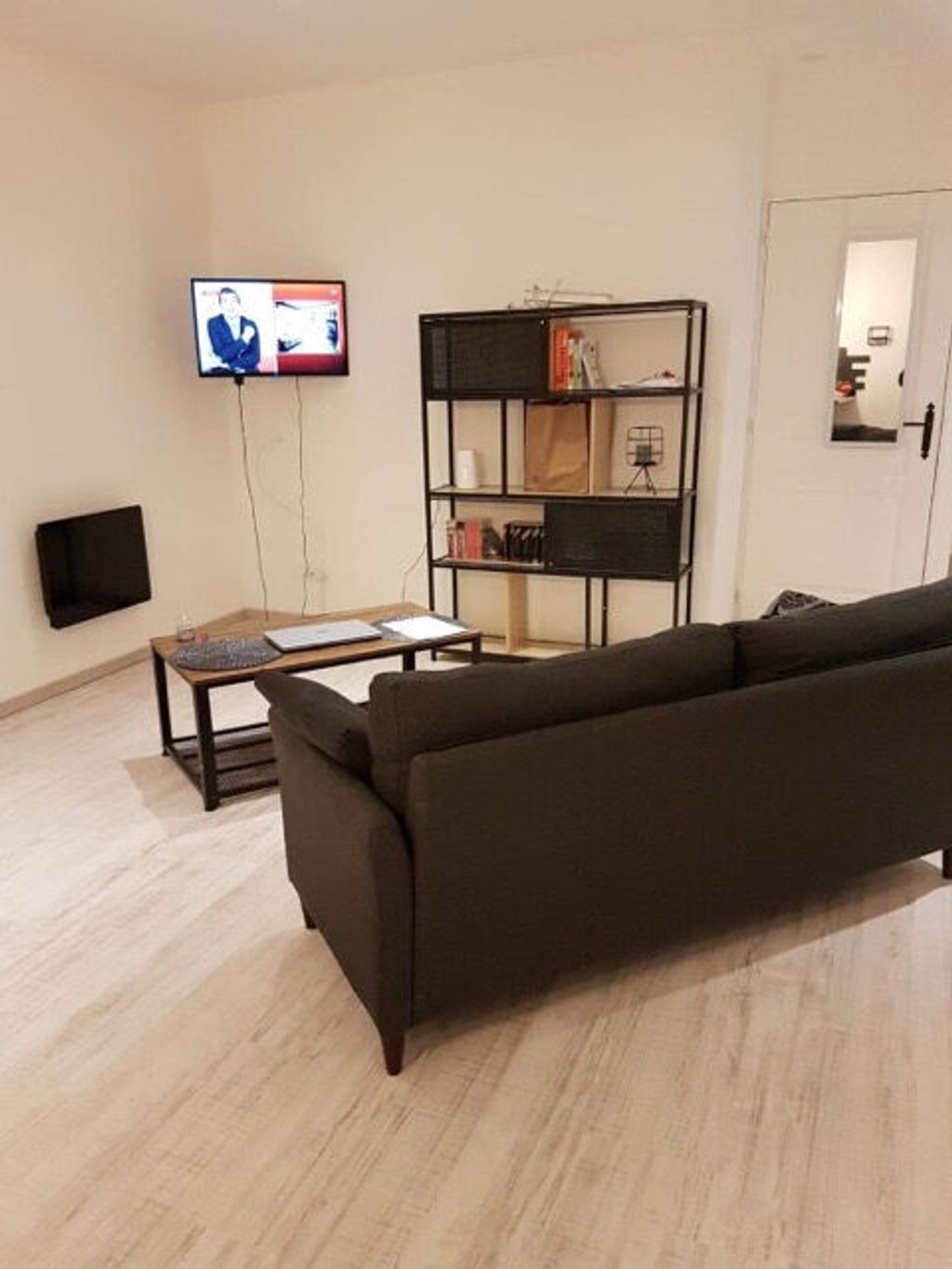 Achat appartement à vendre 5 pièces 135 m² - Saint-Jean-d'Angély