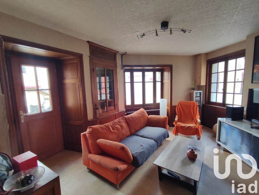 Achat maison à vendre 3 chambres 99 m² - Saint-Haon-le-Châtel