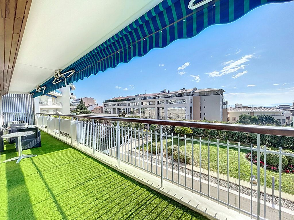 Achat appartement à vendre 5 pièces 141 m² - Cannes
