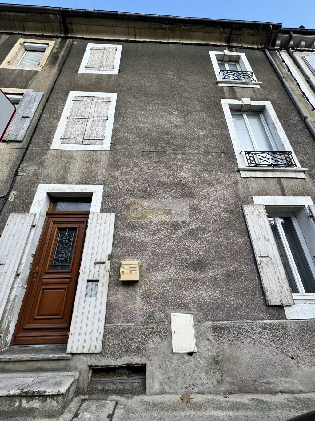 Achat appartement à vendre 6 pièces 104 m² - Viviers