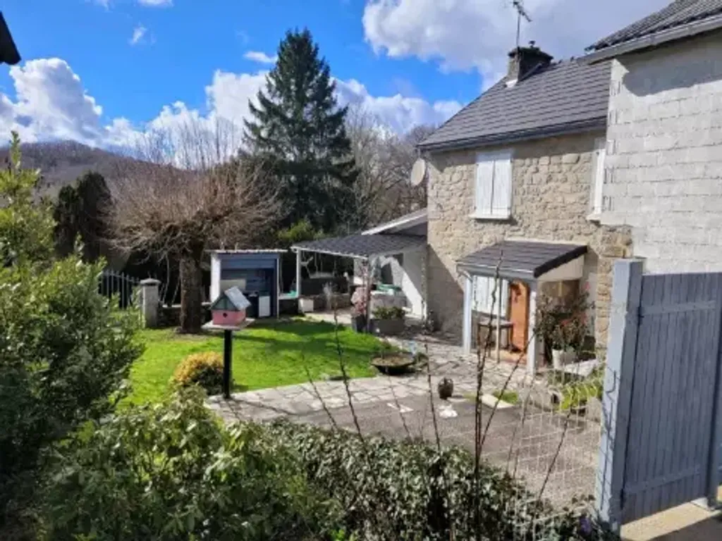 Achat maison à vendre 3 chambres 100 m² - Sarroux-Saint-Julien