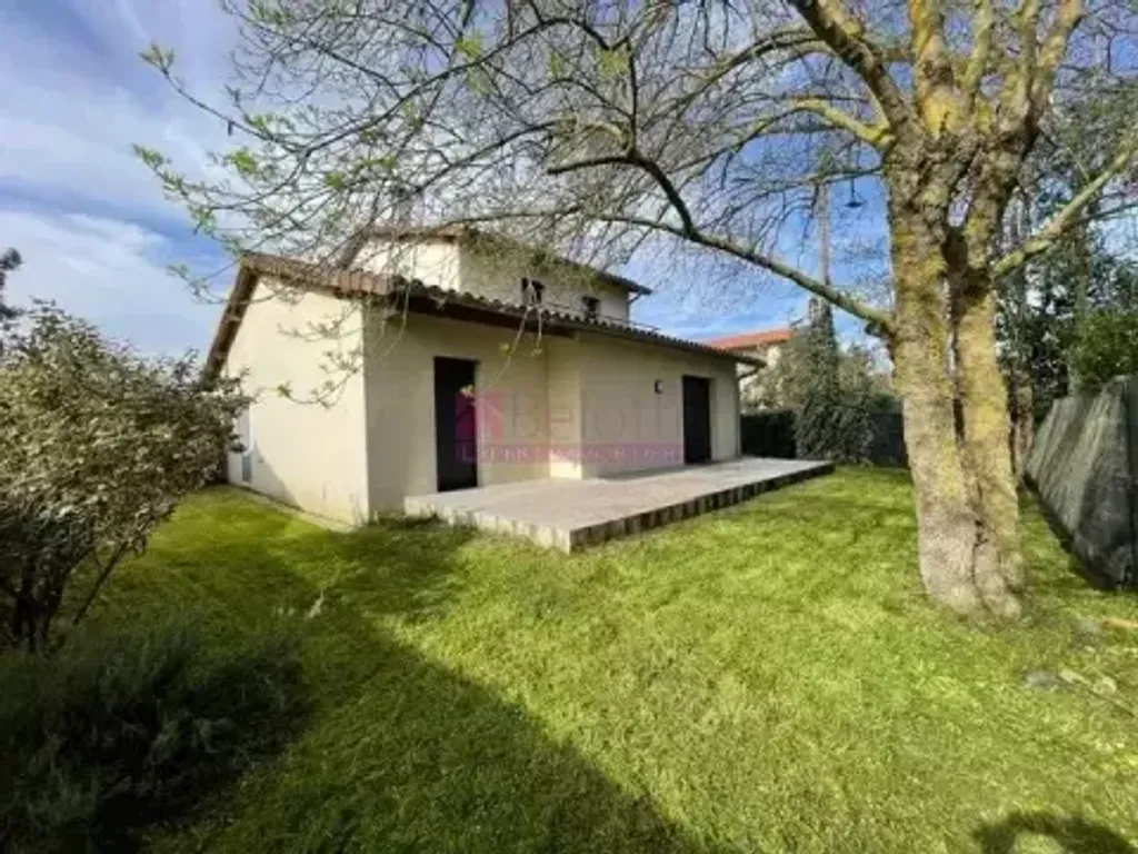 Achat maison à vendre 4 chambres 136 m² - Portet-sur-Garonne