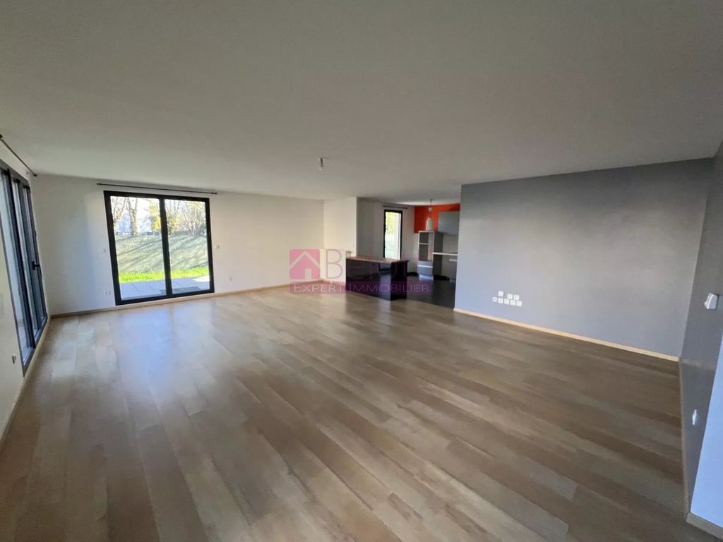 Achat maison à vendre 4 chambres 136 m² - Portet-sur-Garonne