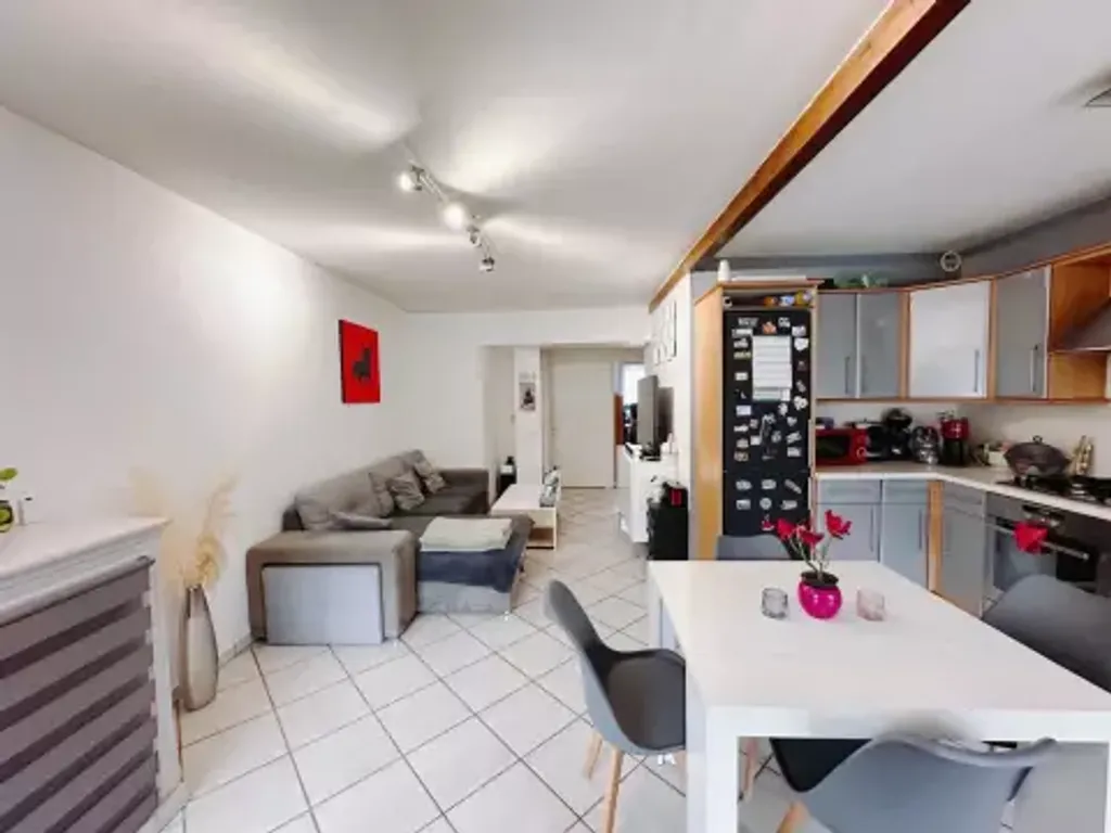 Achat appartement à vendre 3 pièces 51 m² - Quincieux