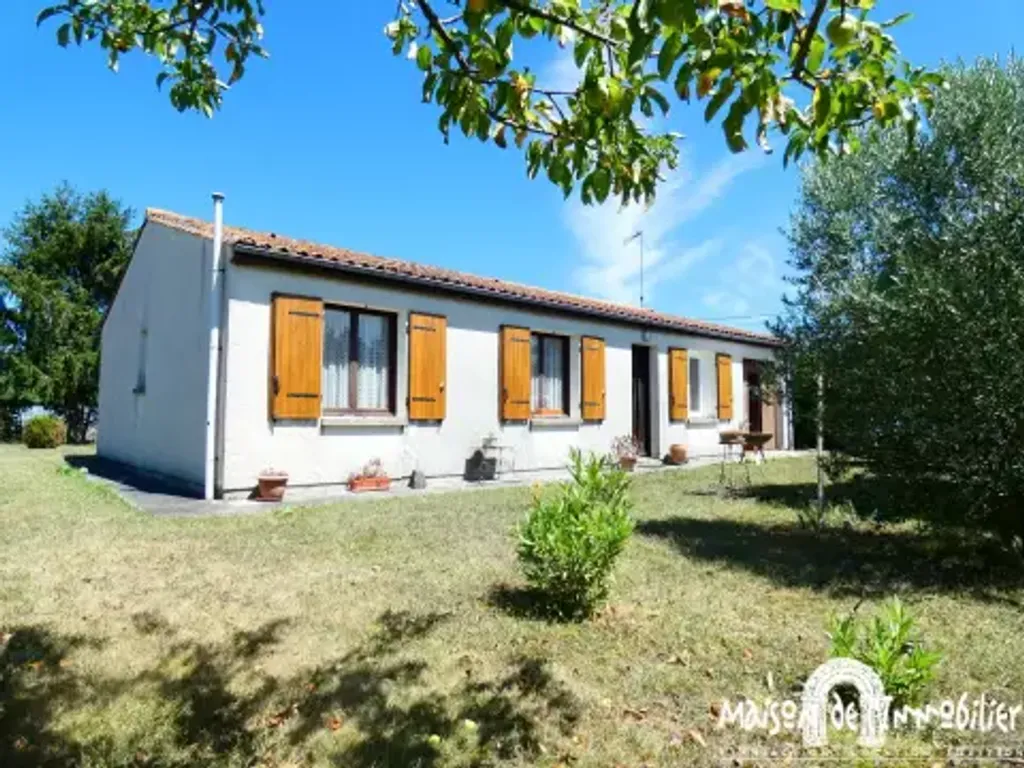 Achat maison à vendre 3 chambres 97 m² - Pérignac