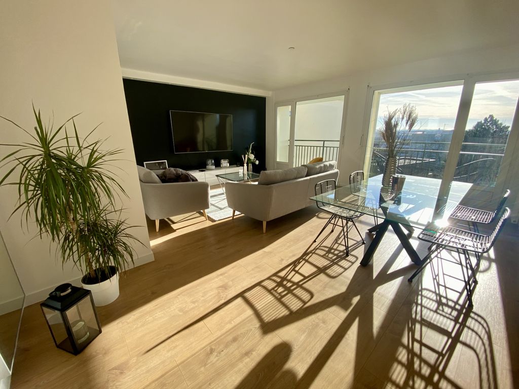 Achat appartement à vendre 4 pièces 81 m² - Caen