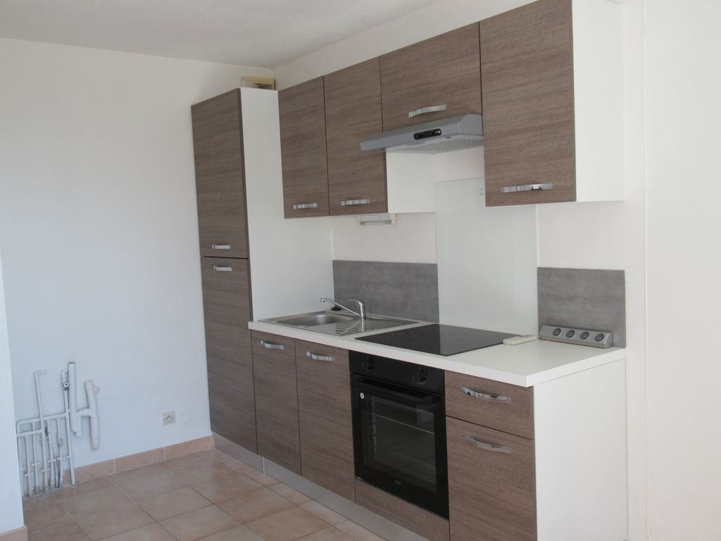 Achat appartement à vendre 2 pièces 43 m² - Sausset-les-Pins