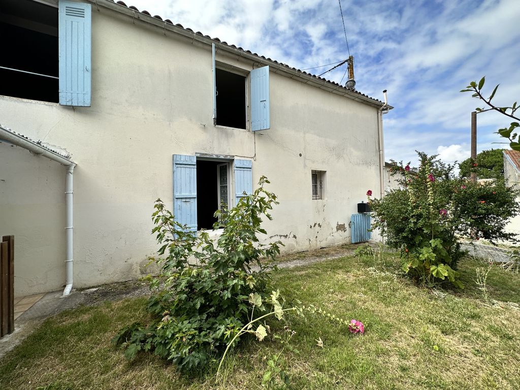 Achat maison à vendre 3 chambres 123 m² - Mortagne-sur-Gironde