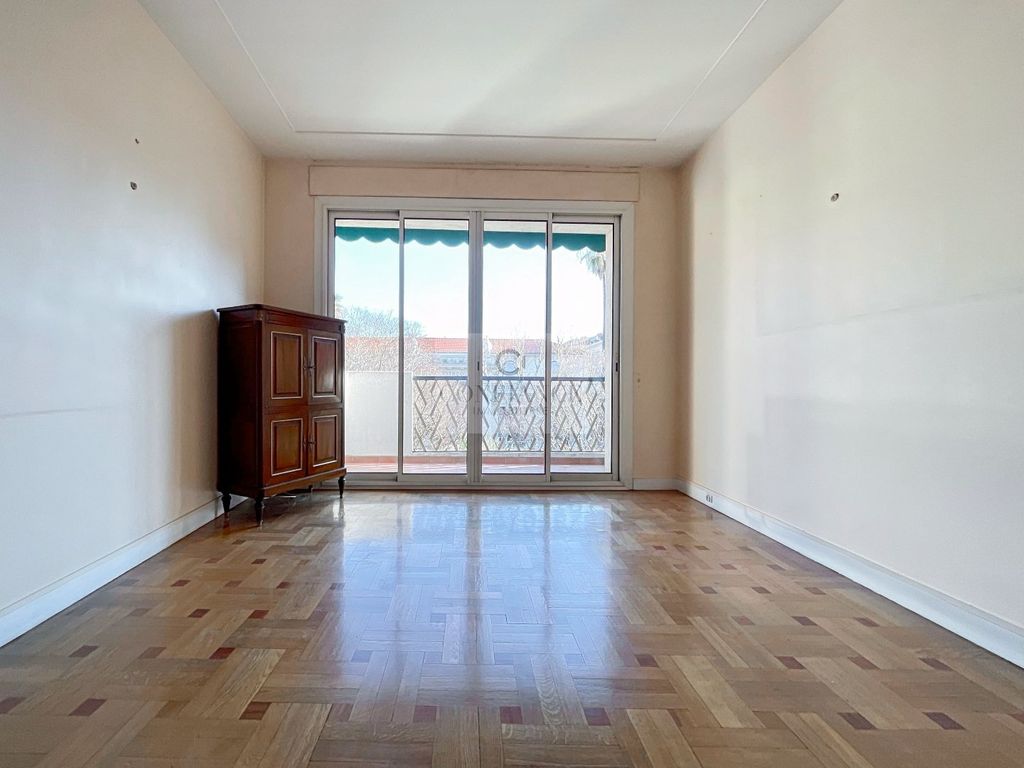 Achat appartement à vendre 3 pièces 81 m² - Nice