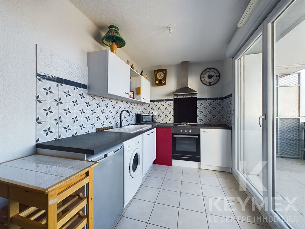 Achat appartement à vendre 2 pièces 47 m² - Marseille 3ème arrondissement