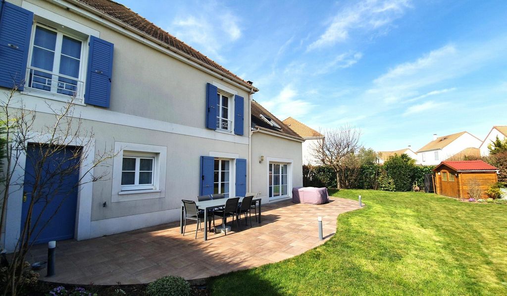 Achat maison à vendre 5 chambres 163 m² - Évry-Grégy-sur-Yerre