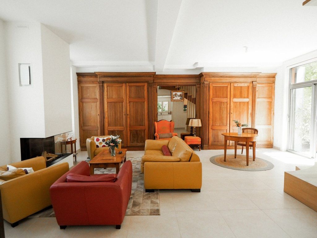 Achat maison à vendre 4 chambres 211 m² - Lyon 4ème arrondissement