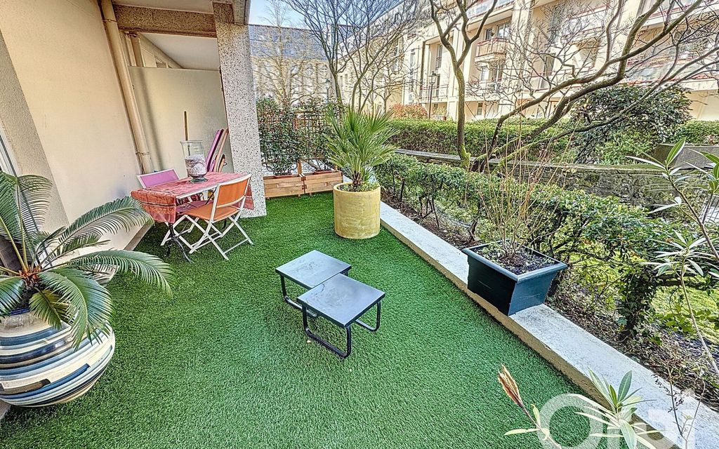 Achat appartement à vendre 5 pièces 87 m² - Clamart