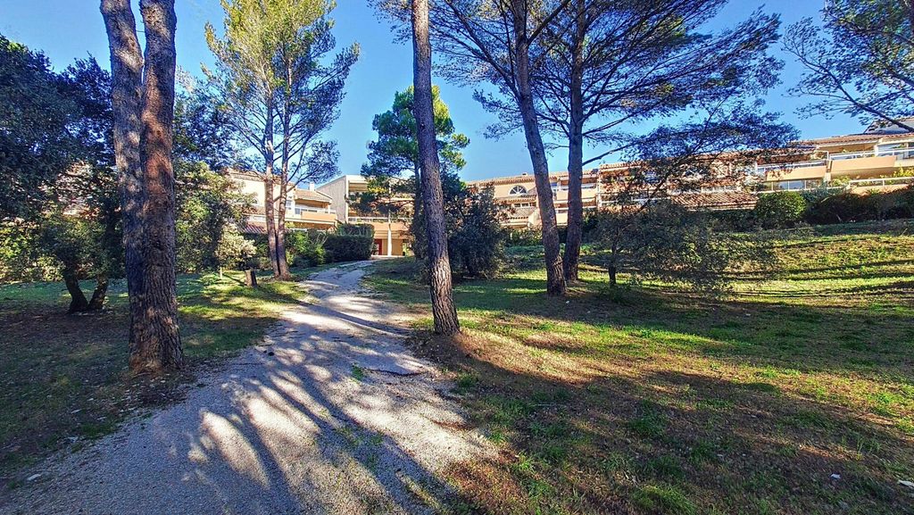 Achat duplex à vendre 5 pièces 122 m² - Villeneuve-lès-Avignon