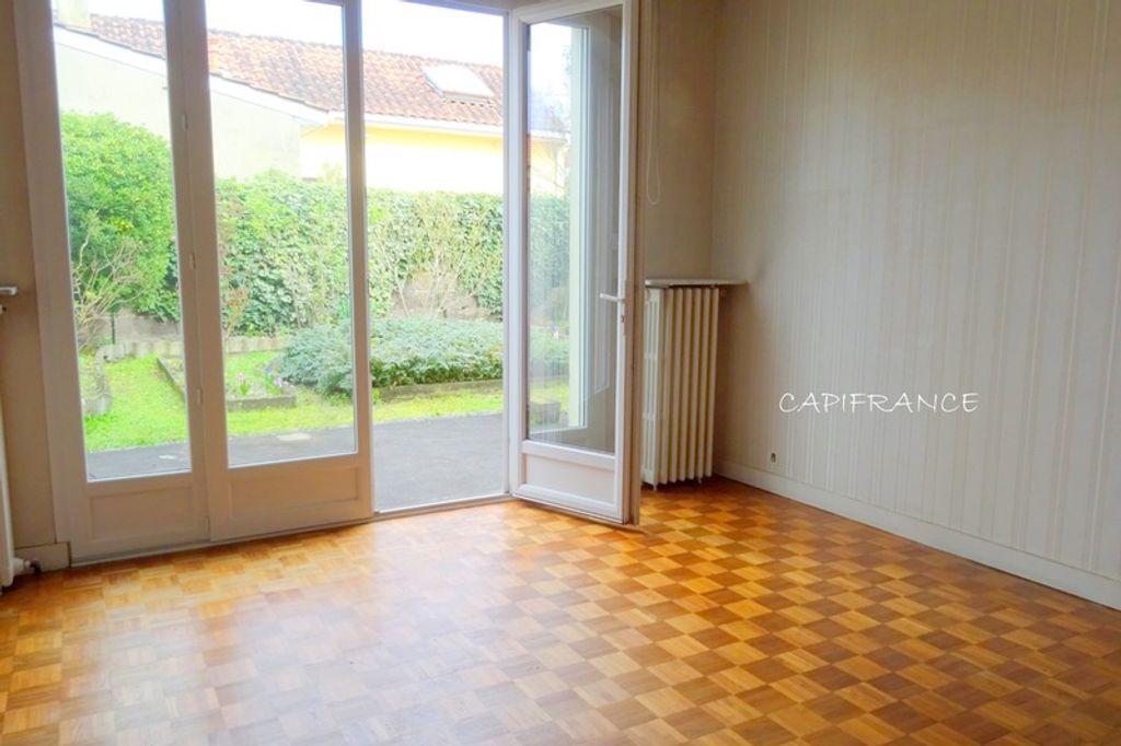 Achat maison à vendre 5 chambres 146 m² - Bordeaux