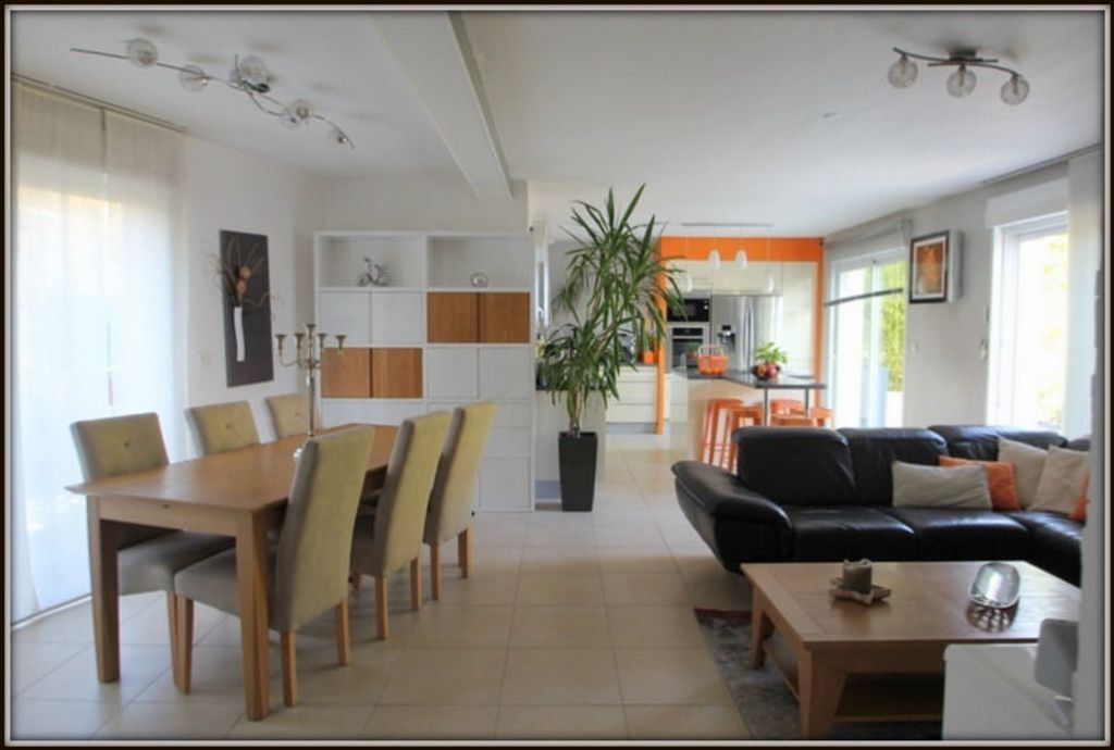 Achat maison à vendre 4 chambres 140 m² - Vaujours